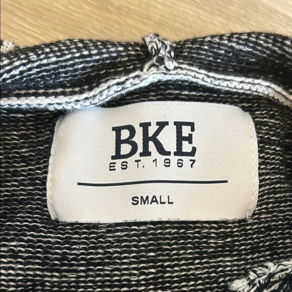 BKE Black and White Knit Hoodie - Picture 2 of 5